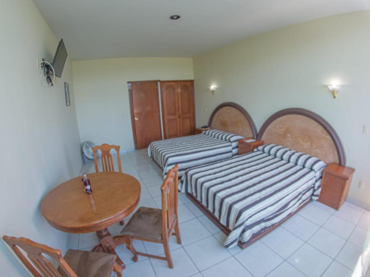 Hotel Plaza Sahuayo Buitenkant foto