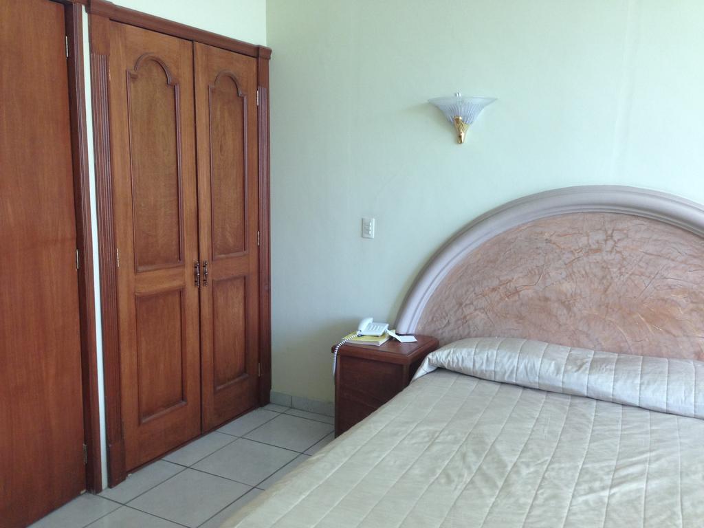 Hotel Plaza Sahuayo Buitenkant foto